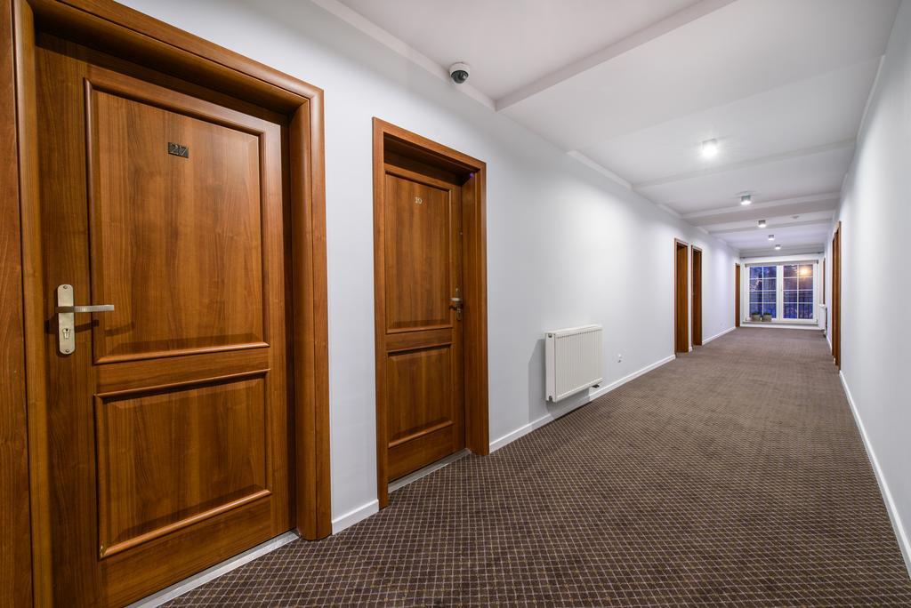 Hotel Nowy Dwor Trzebnica Extérieur photo